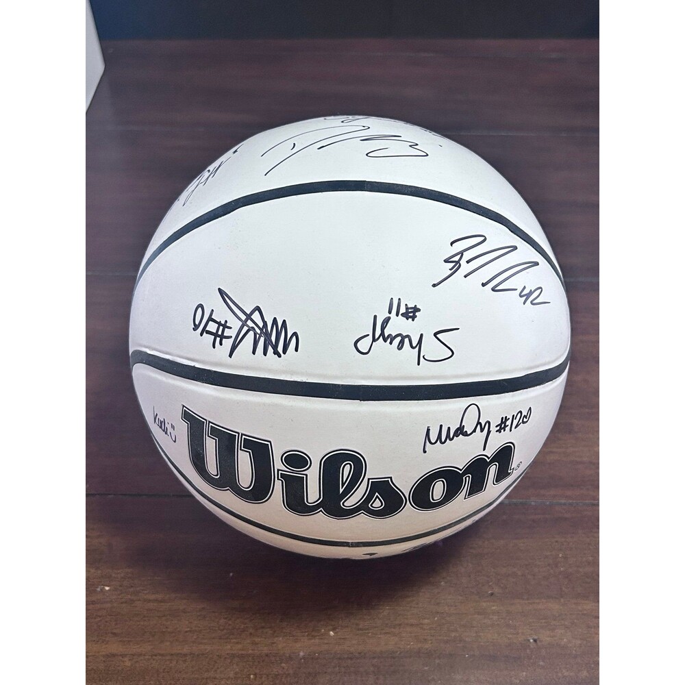 WNBA Phoenix Mercury Team Signed Basketball Brittney Griner Diana Taurasi  (PM)